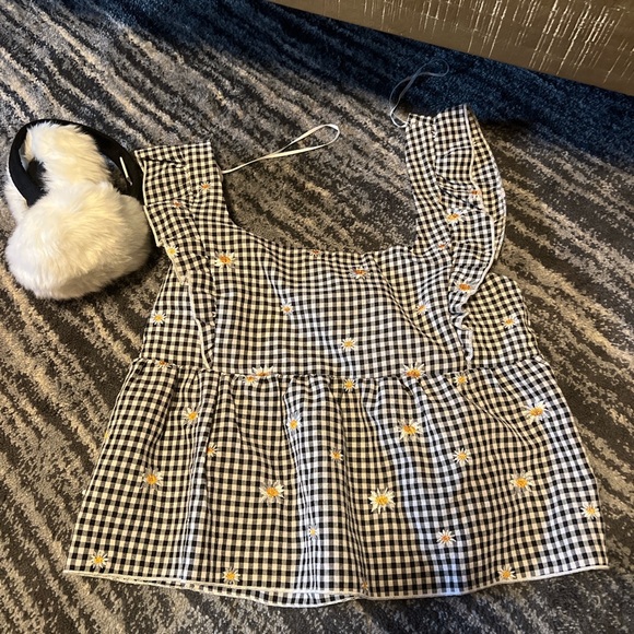 Flower top - Picture 2 of 2